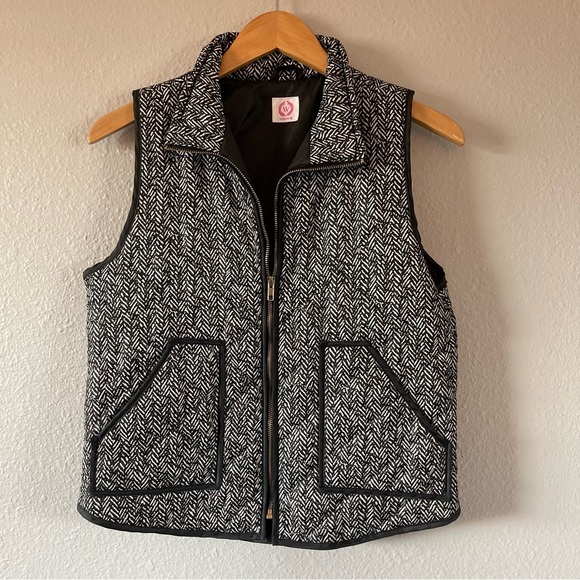 Wanna B Black White Herringbone Zip Up Quilted Puffer Vest Women's Size Small - Picture 1 of 5